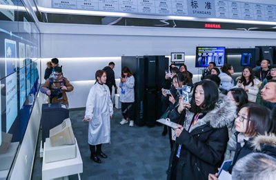 聚力產業培育，壯大優勢產業集群——計算機網絡科技技術開發的戰略路徑